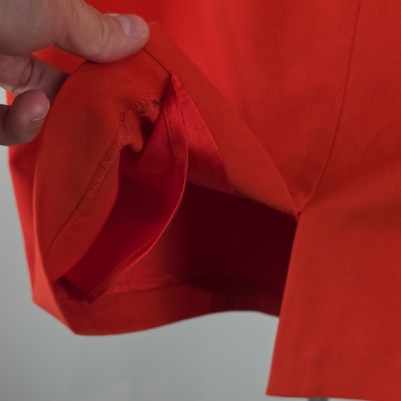 Simons Icône Red Mini Skirt Women’s Size 6 | Sleek Stretch Bodycon Pencil Skirt - Picture 3 of 8